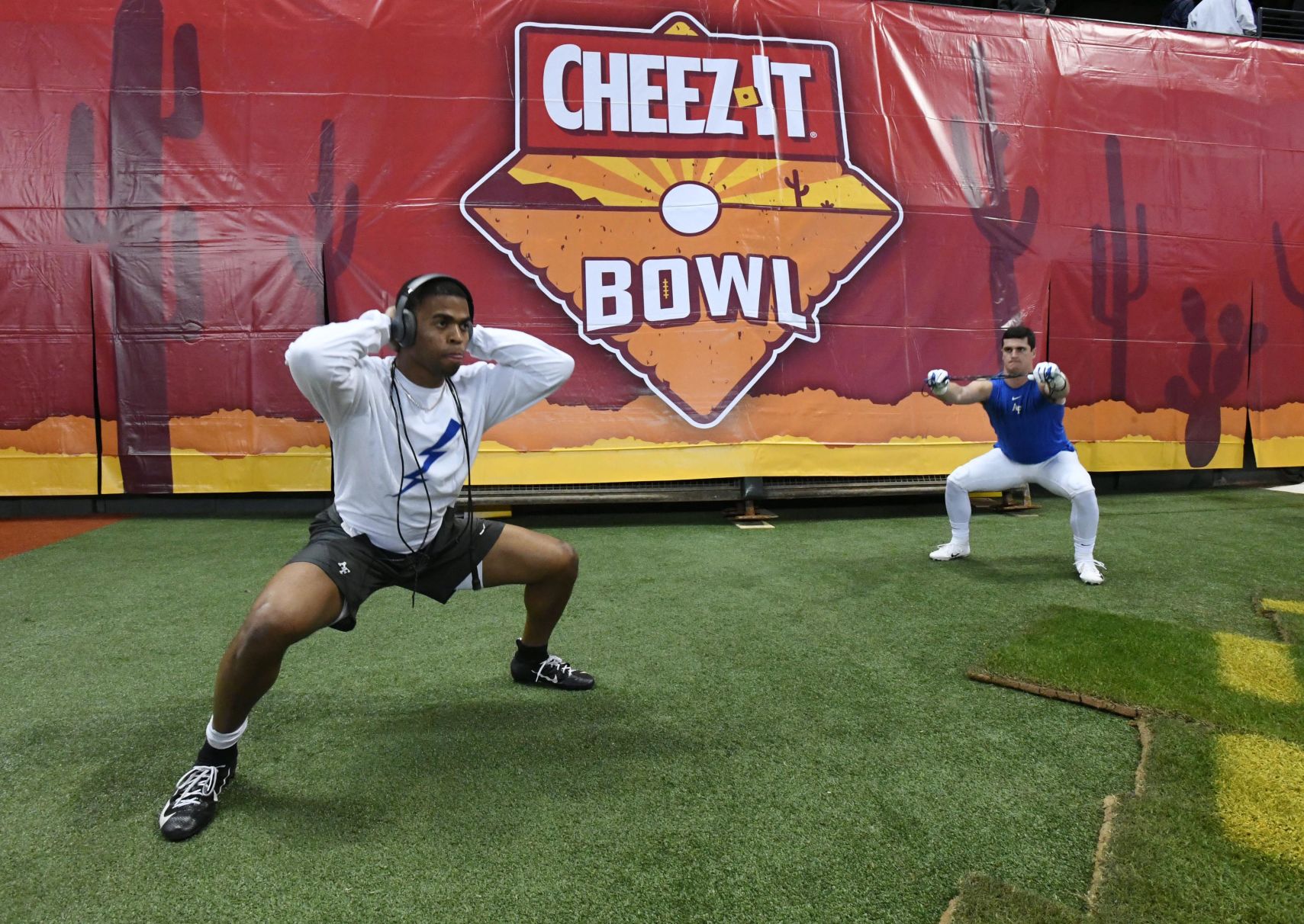 122819-s-cheezitbowl 4050 .jpg